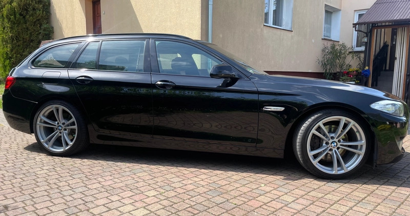 BMW Seria 5 cena 61900 przebieg: 257000, rok produkcji 2013 z Poznań małe 781